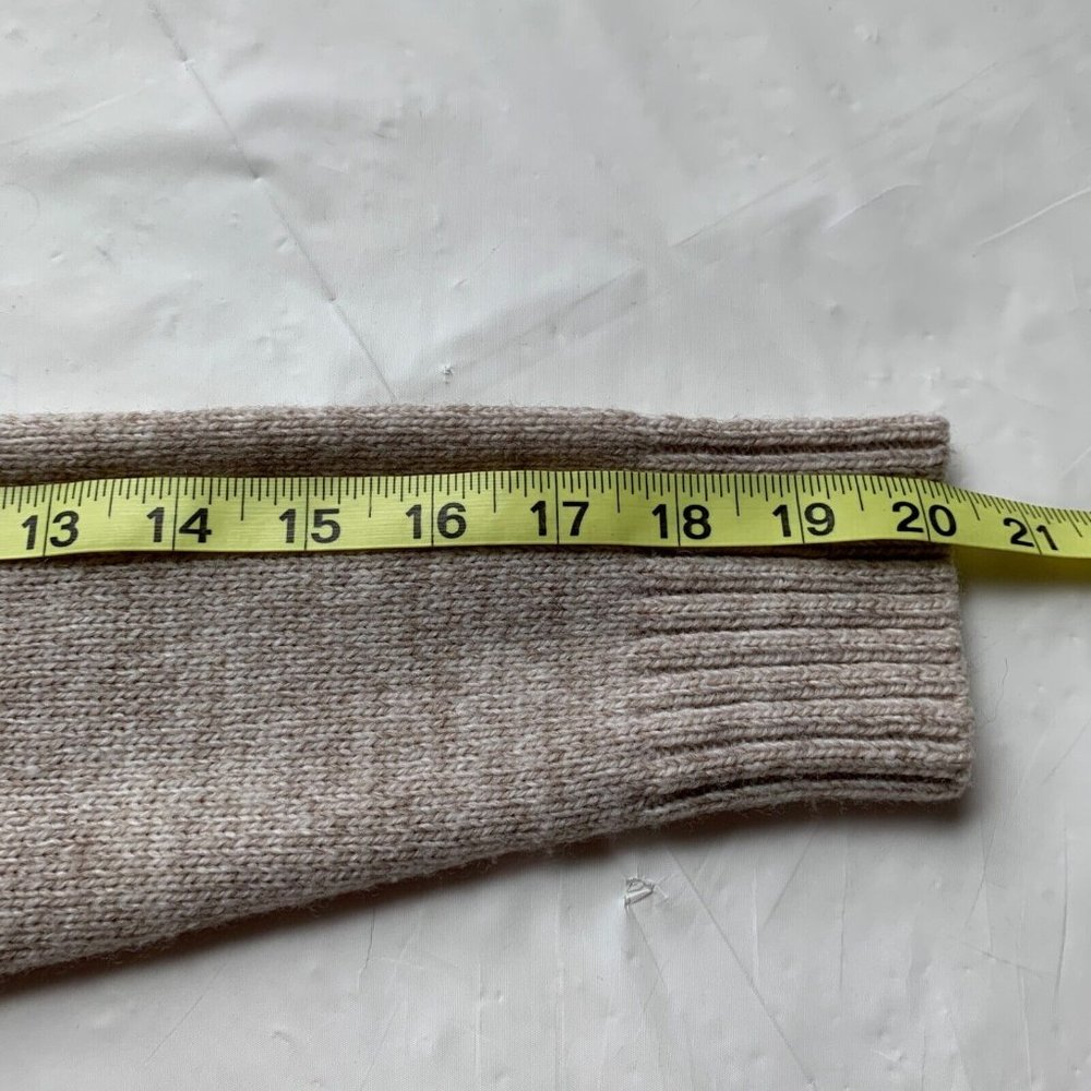 American Eagle Sweater Womens Medium Beige Red Aztec Southwestern Wool Blend NEW - Picture 12 of 12